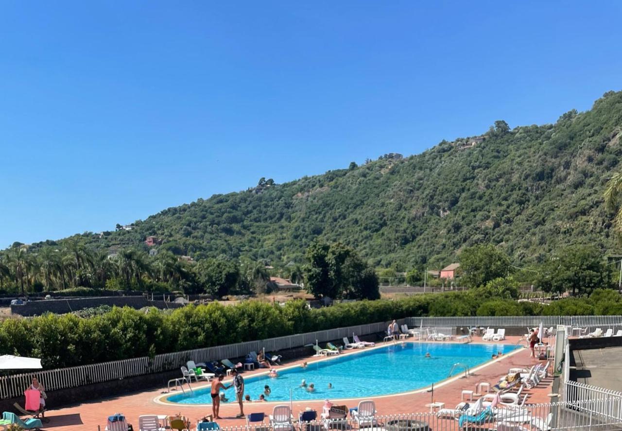 Tuttifrutti Holiday Acireale Exteriör bild